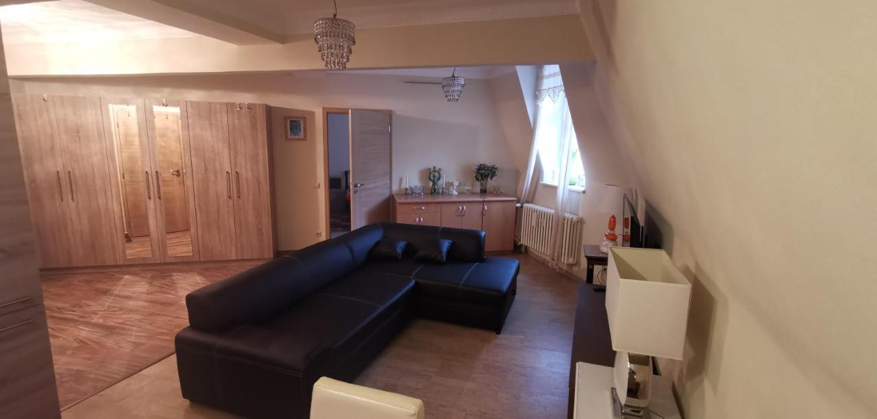Hezky Byt U Hotela Thermal V Karlovych Varech Карлові Вари Екстер'єр фото